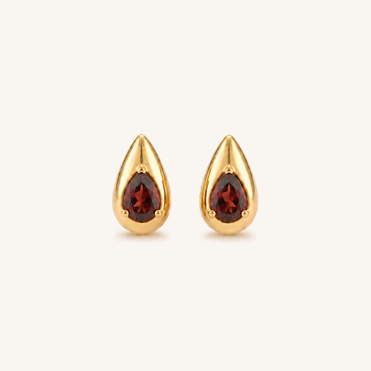 HEART OF LAND Natural Garnet Teardrop Stud Earrings in S925 Sterling Silver – Ember Drop 18K Gold-Plated S925 Silver