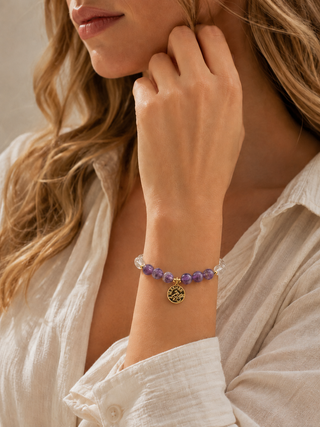 HEART OF LAND Aquarius Zodiac Crystal Bracelet