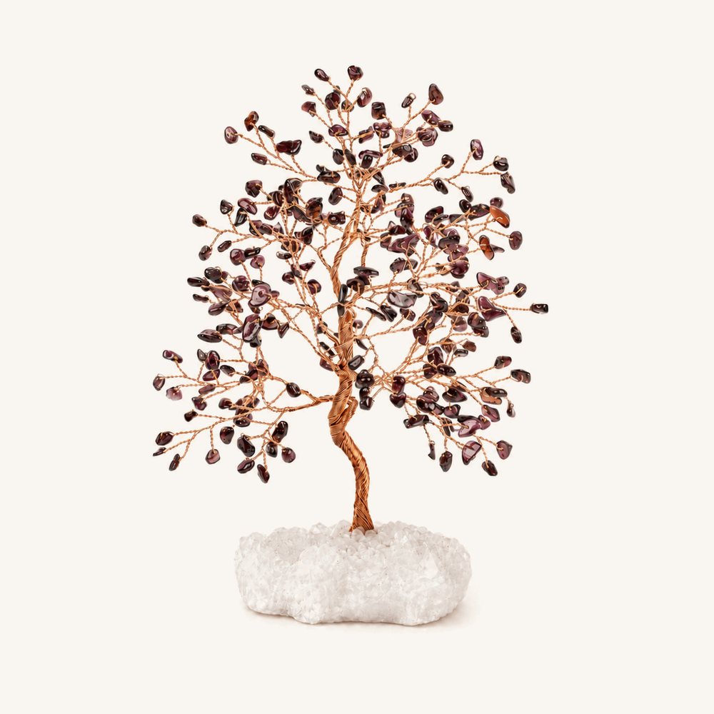 HEART OF LAND Rooted Fire - Garnet January Birthday Tree