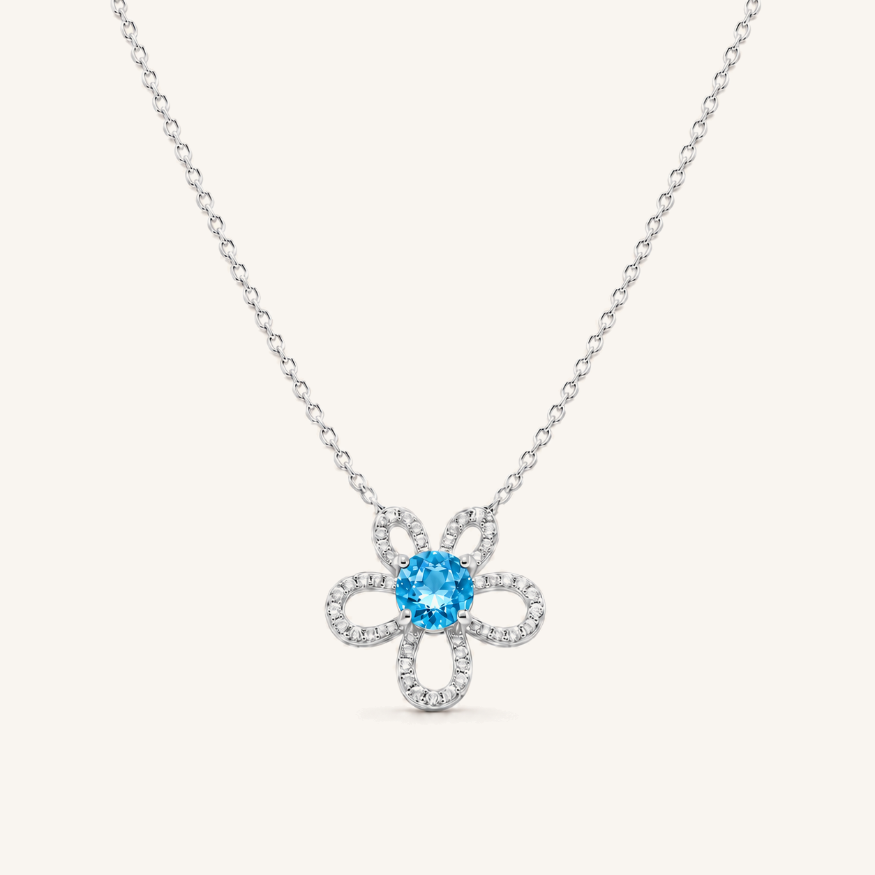 HEART OF LAND Natural Gemstone Clover Necklace in S925 Sterling Silver – Fourfold Light Blue Topaz