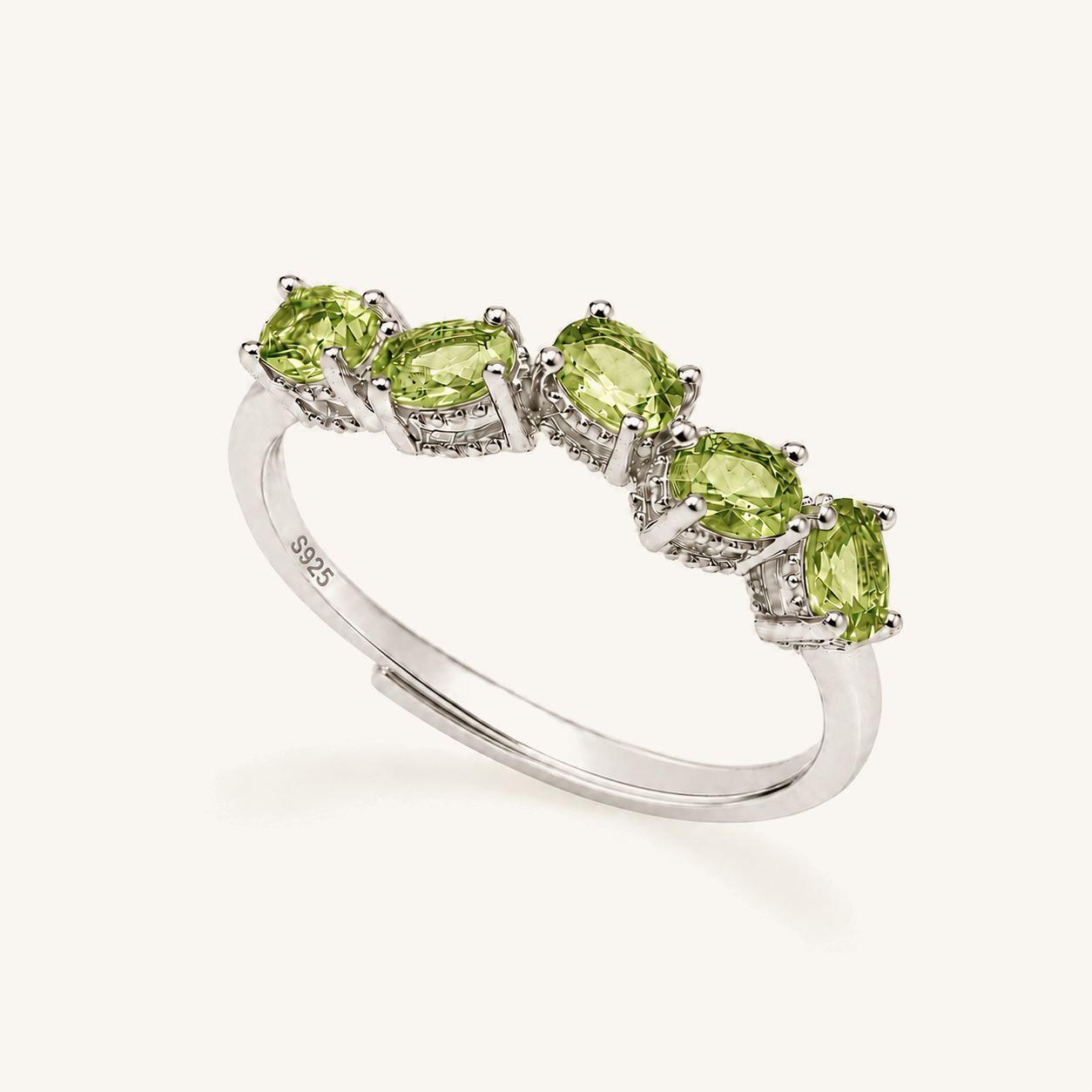 HEART OF LAND Natural Gemstone Five-Stone Birthstone Band Ring in S925 Sterling Silver – Fivefold Light Peridot