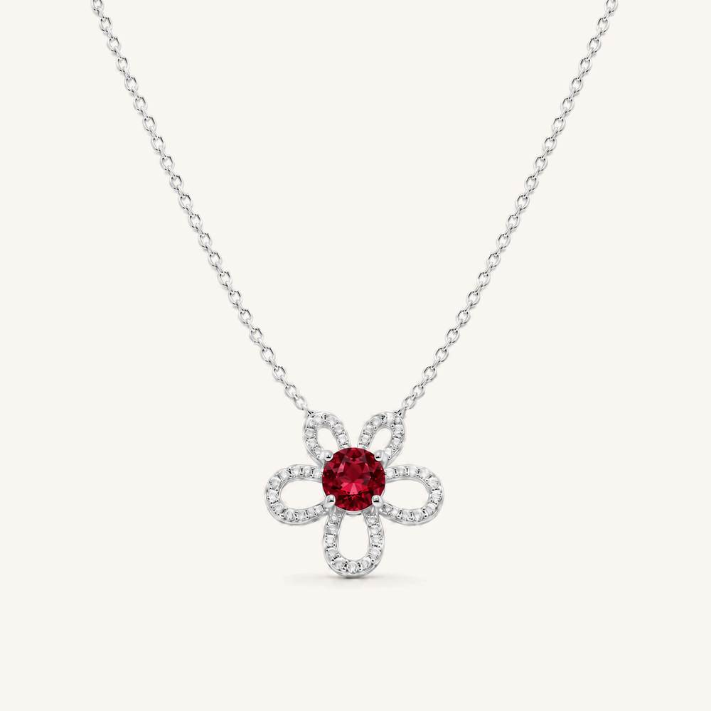 HEART OF LAND Four-Petal Flower Pendant Necklace Garnet