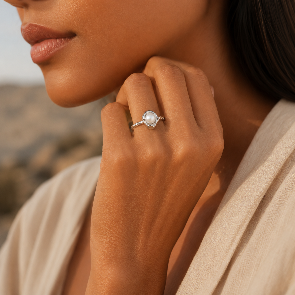 HEART OF LAND Pearl Floral Ring in S925 Sterling Silver – Pearl Bloom