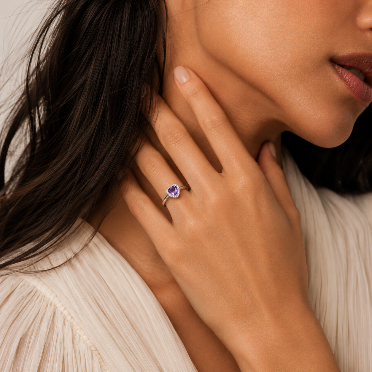 HEART OF LAND Natural Gemstone Heart Halo Ring in S925 Sterling Silver – Held Close