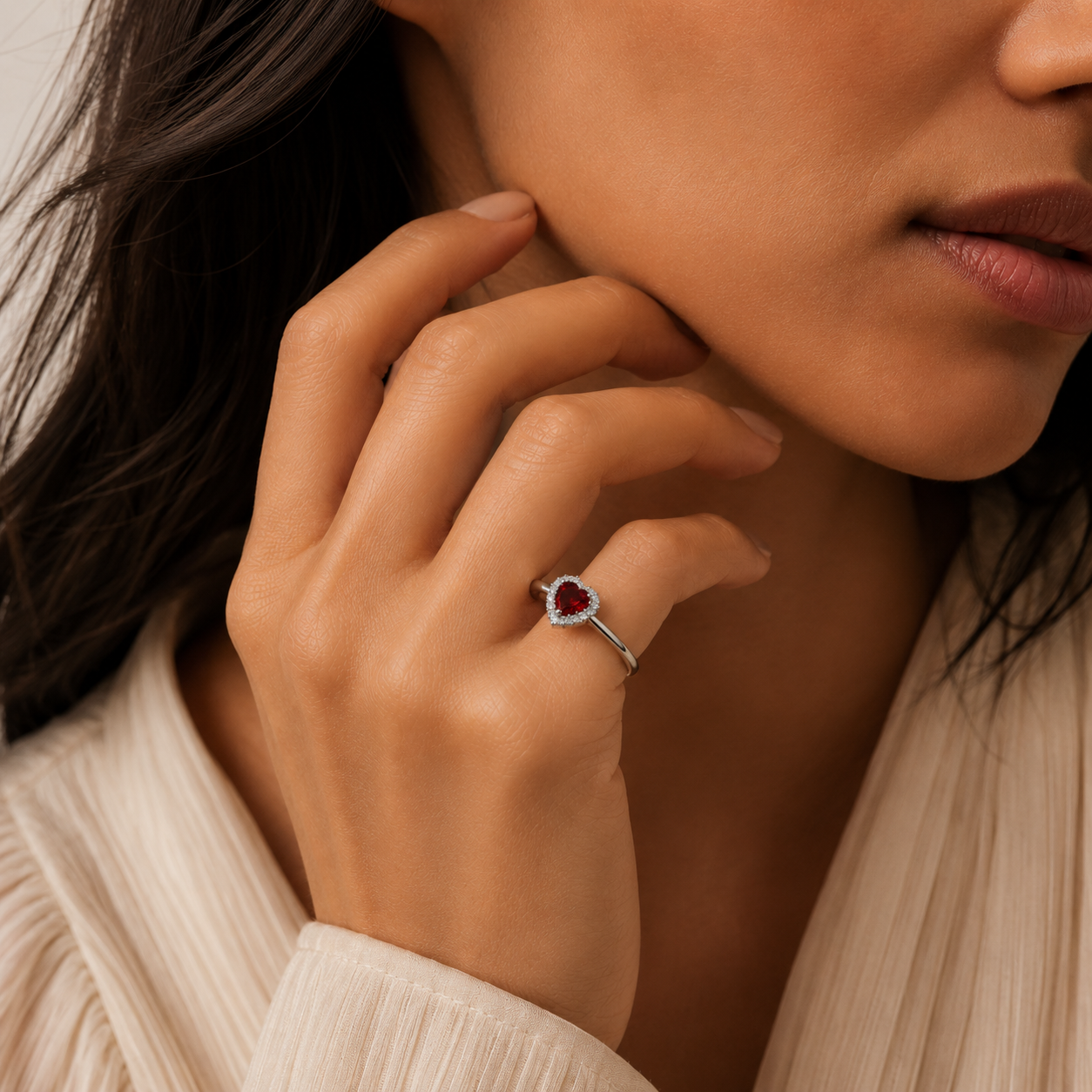 HEART OF LAND Natural Gemstone Heart Halo Ring in S925 Sterling Silver – Held Close